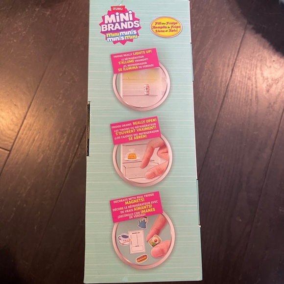 NEW ZURU Mini Brands Fill the Fridge Playset Fridge + 3 Balls + Exclusive mini - Picture 3 of 5